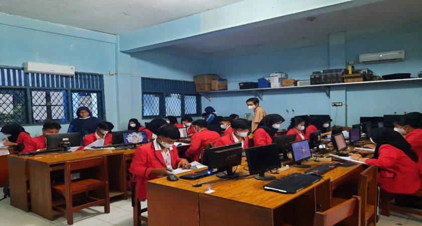 OTOMATISASI DAN TATA KELOLA PERKANTORAN ( OTKP )