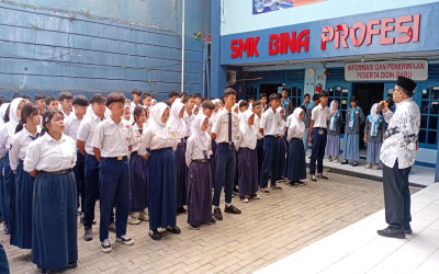 Hari ke 2 Kegiatan MPLS di SMK Bina Profesi